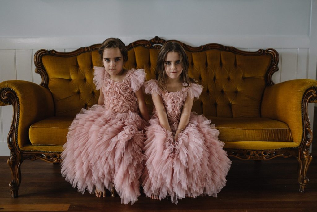 2 flower girls