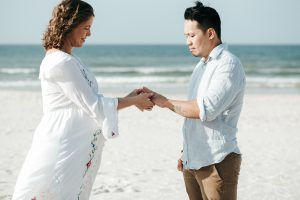 Byron Bay Celebrant and a renewal of vows on the beach